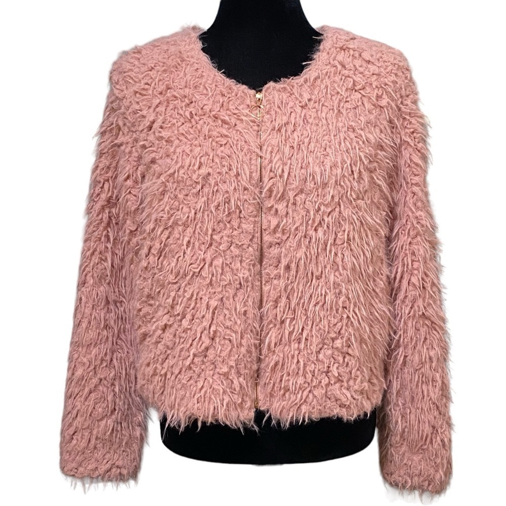 Candie’s Pink Faux Fur Cropped Jacket Small Fluffy Shag Zip Y2K Retro Party Coat